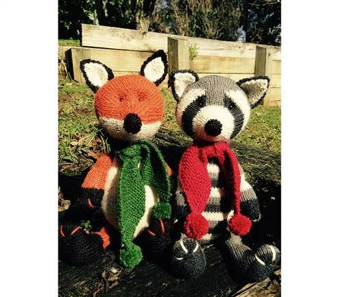 Cameron-James Designs Chase The Fox And Rascal The Raccoon Knitting Pattern 3 Cameron-James Designs Chase The Fox And Rascal The Raccoon Knitting Pattern
