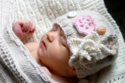 Lisa F BC30 - Winter Garden Hat - Knitting Pattern -Cheap Knitting Needles Store bc30wintergardenhatl 3ufvxuy4.1m3