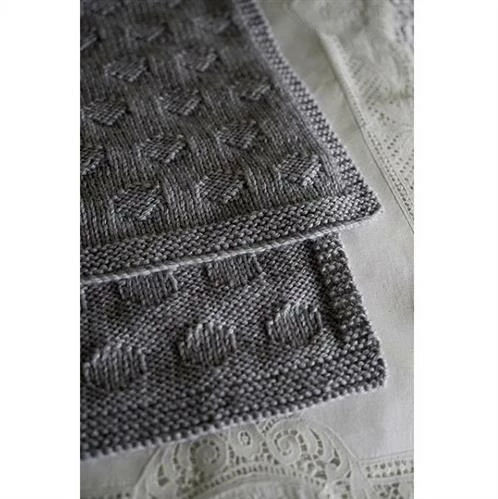 Lisa F Baby Cakes BC60 Polka Dot Blanket 7 Lisa F Baby Cakes BC60 Polka Dot Blanket - Image 5