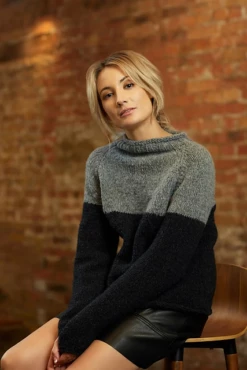 Rowan Knitting Pattern - Belle Sweater