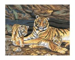 Collection D'Art Tapestry Canvas 50X60 Tiger Family