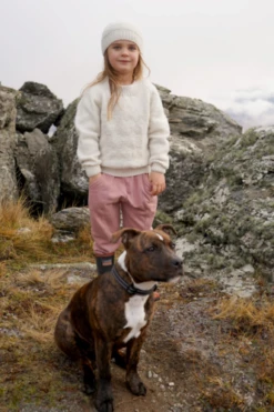 Lisa F LF43 - Alaska Sweater And Hat - Knitting Pattern 7 Lisa F LF43 - Alaska Sweater And Hat - Knitting Pattern -Cheap Knitting Needles Store dsc086761024x10242x e5occtln.c5c