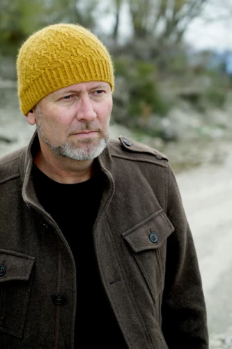 Lisa F HC32 - Farrell Beanie - Knitting Pattern 3 Lisa F HC32 - Farrell Beanie - Knitting Pattern