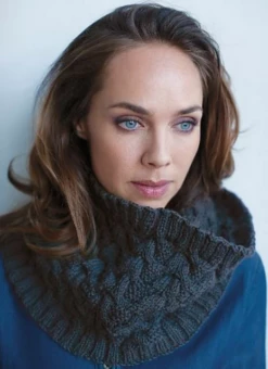 Rowan Knitting Pattern - Holm Cowl