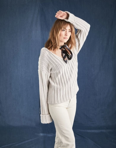 Sirdar 10208 Knitting Pattern 6 Sirdar 10208 Knitting Pattern - Image 4