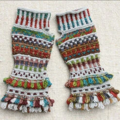 Urth Yarns Knitting Pattern - Jumies Wrist Warmers -Cheap Knitting Needles Store jumis wrapture by in z30rj1bo.xyx