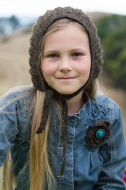 Lisa F LC31 - Marianne Hood & Brooch - Knitting Pattern -Cheap Knitting Needles Store lc31mariannehoodandb 2euvub1q.kbt