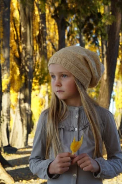 Lisa F LC35 - Polka Dot Slouch - Knitting Pattern