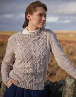 Sirdar Women’s Crew Neck Cable Sweater In Haworth Tweed 10146 -Cheap Knitting Needles Store open uri20200916 4 b gljfw2wo.5gb