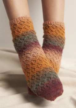 Rowan Knitting Pattern - Roundhay