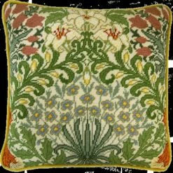 Bothy Threads Tapestry Kit - William Morris: Garden