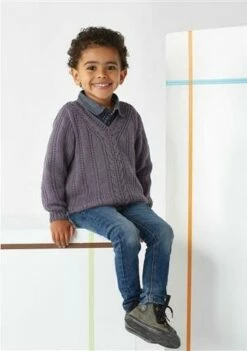 Rowan Knitting Pattern - Franklin V-neck Jumper